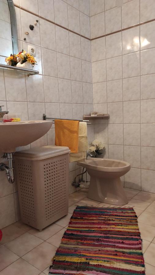 Appartamenti Delle Vacanze Keszthely Bagian luar foto