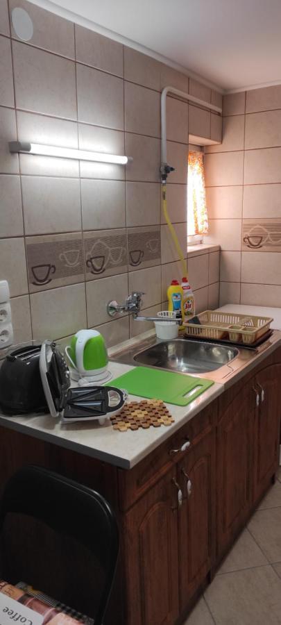 Appartamenti Delle Vacanze Keszthely Bagian luar foto